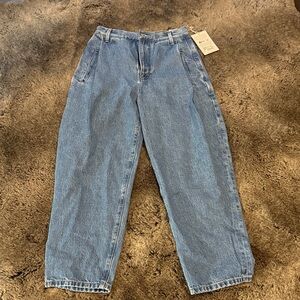 Etica NWT Women's Relaxed Blue Jeans